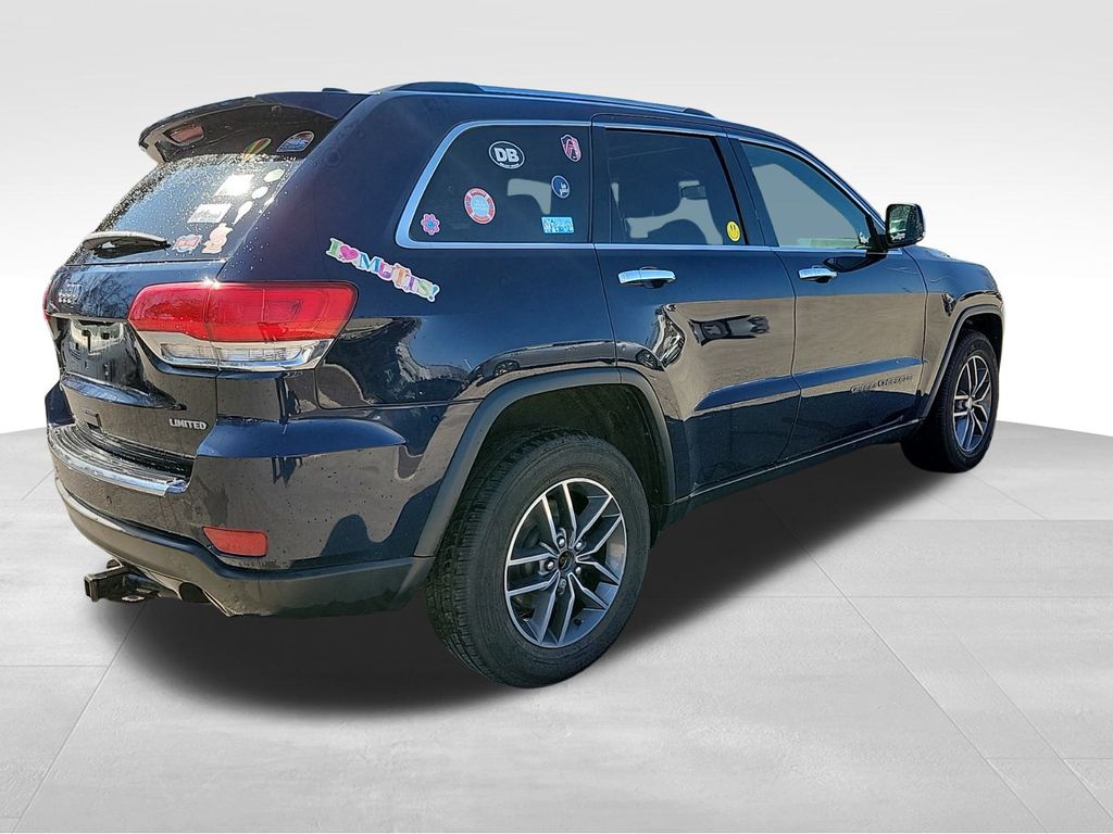 used 2017 Jeep Grand Cherokee car, priced at $18,036