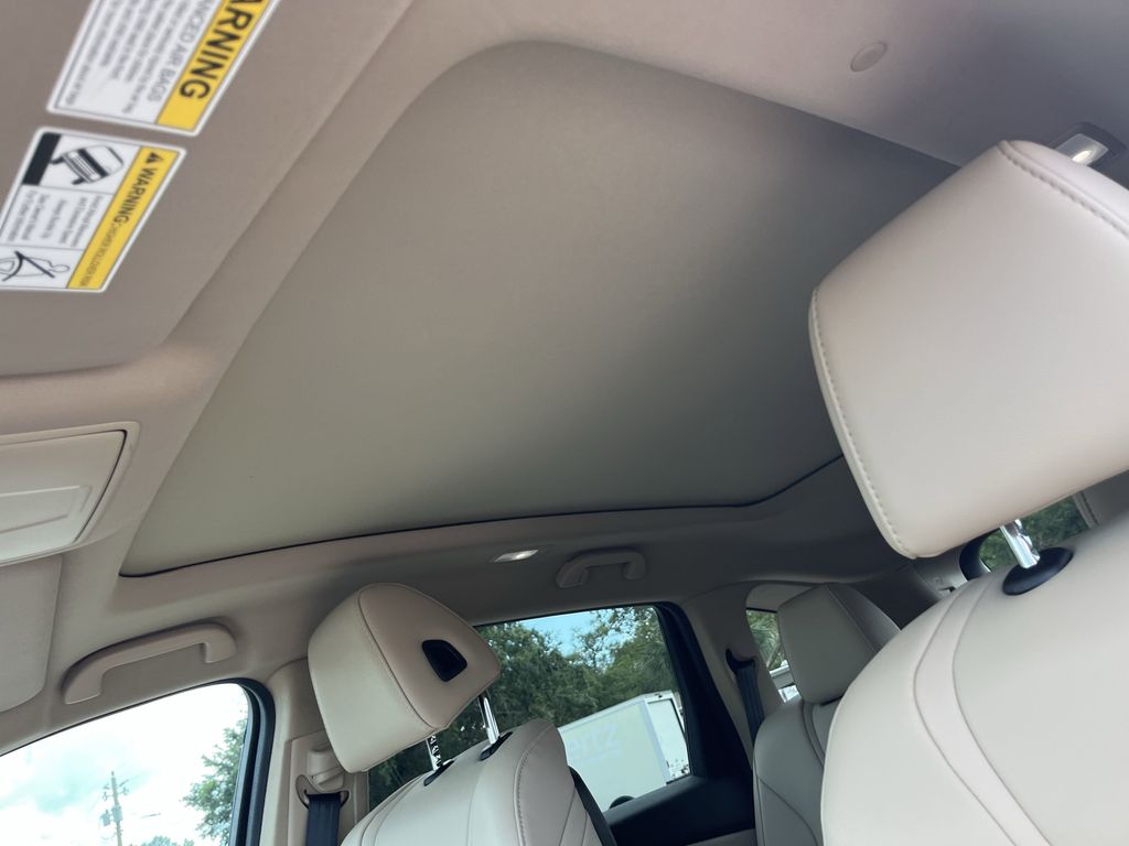 used 2024 Acura MDX car, priced at $40,994