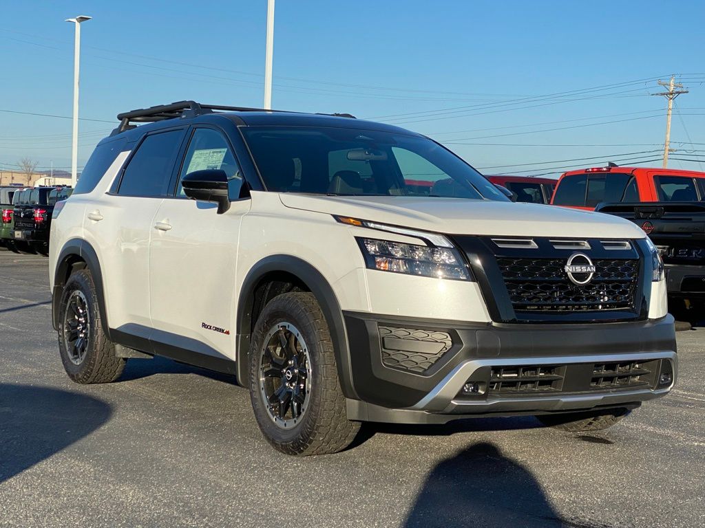 new 2025 Nissan Pathfinder car, priced at $43,609