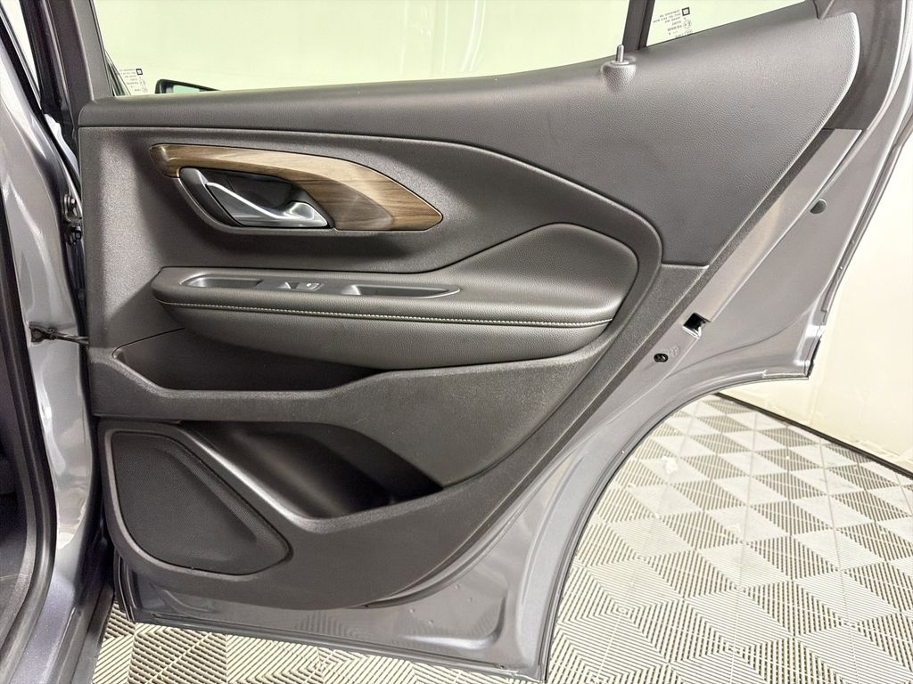 used 2018 GMC Terrain car, priced at $17,333