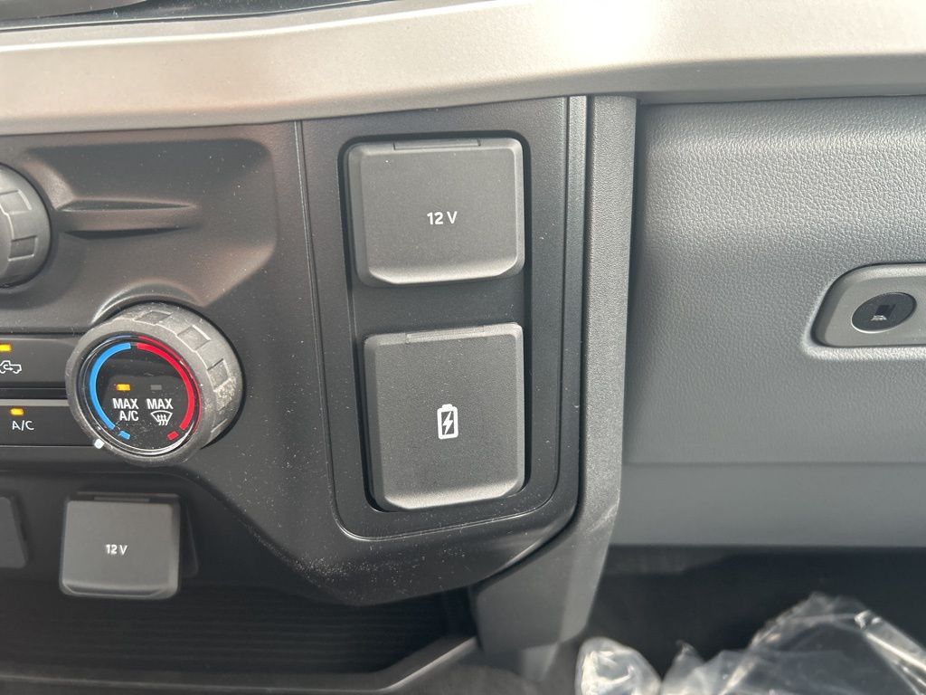 new 2025 Ford F-250SD car, priced at $48,080