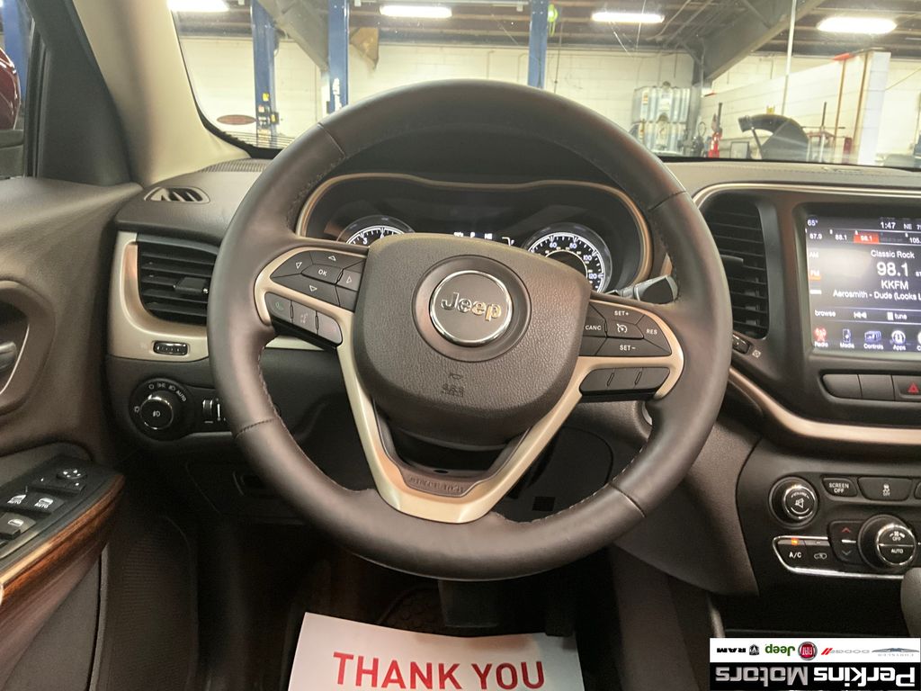 used 2014 Jeep Cherokee car, priced at $12,138