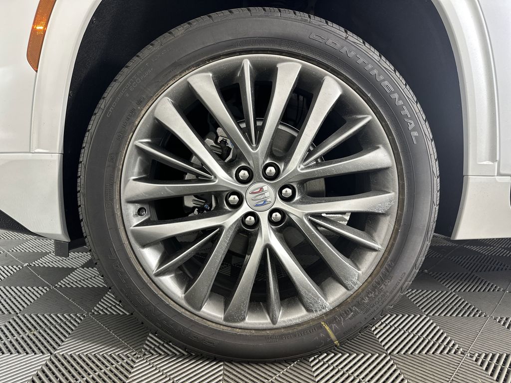 new 2025 Buick Enclave car, priced at $58,094