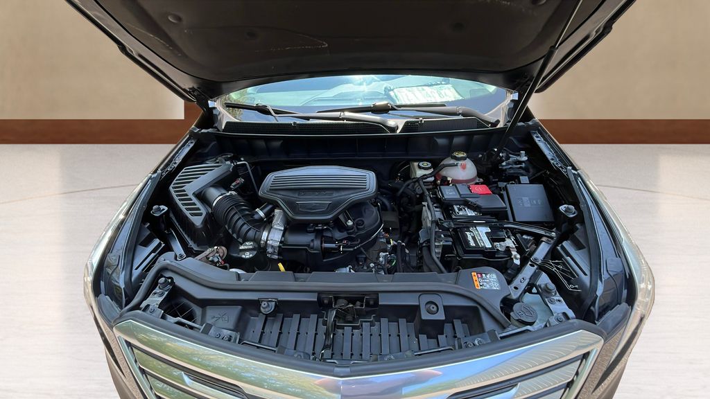 used 2017 Cadillac XT5 car, priced at $17,250