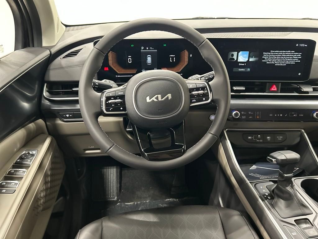 new 2025 Kia Carnival car, priced at $39,550