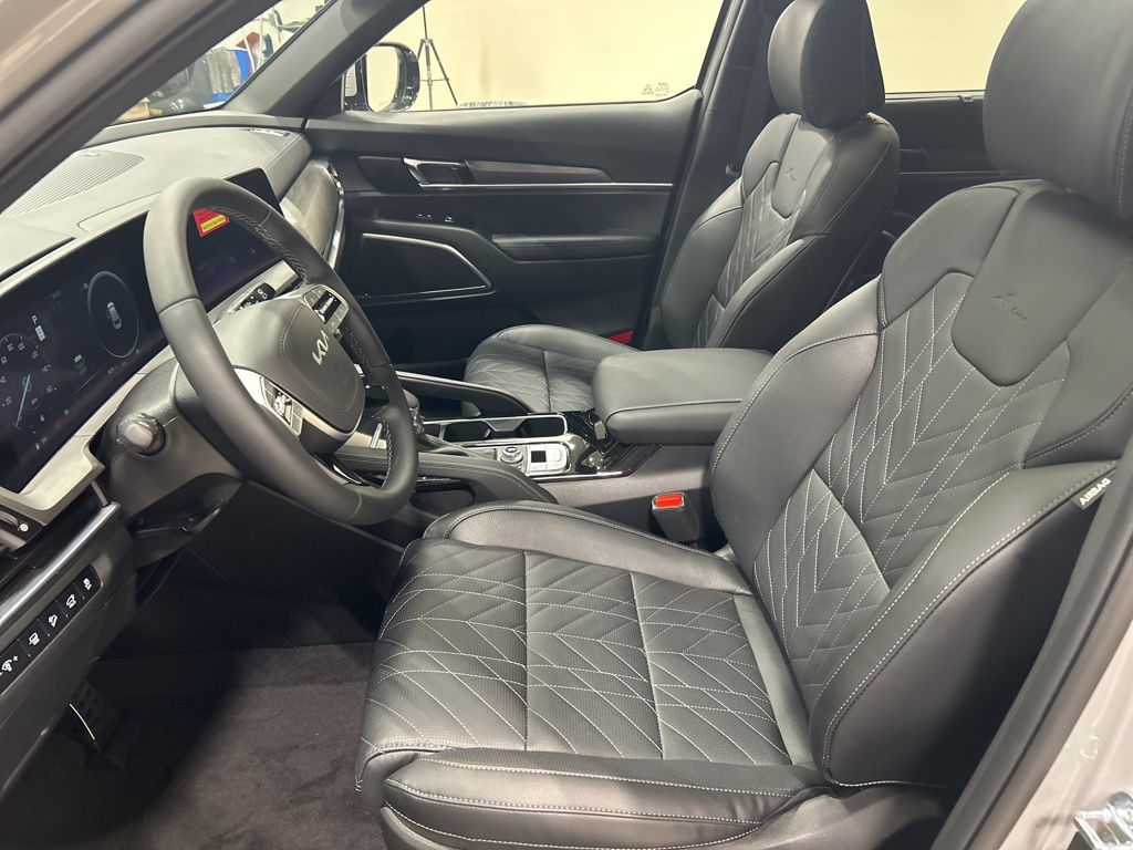 new 2025 Kia Telluride car, priced at $50,043