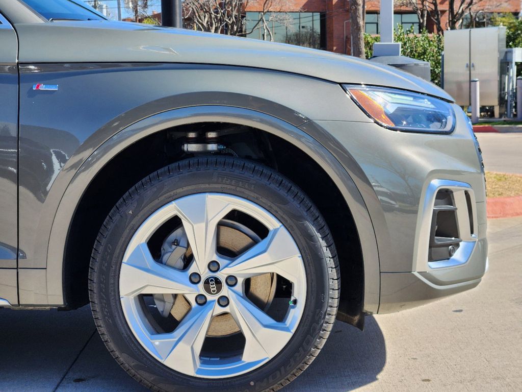 new 2025 Audi Q5 Sportback car, priced at $59,950