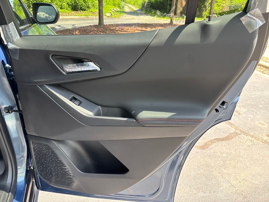 new 2026 Chevrolet Equinox car, priced at $36,895