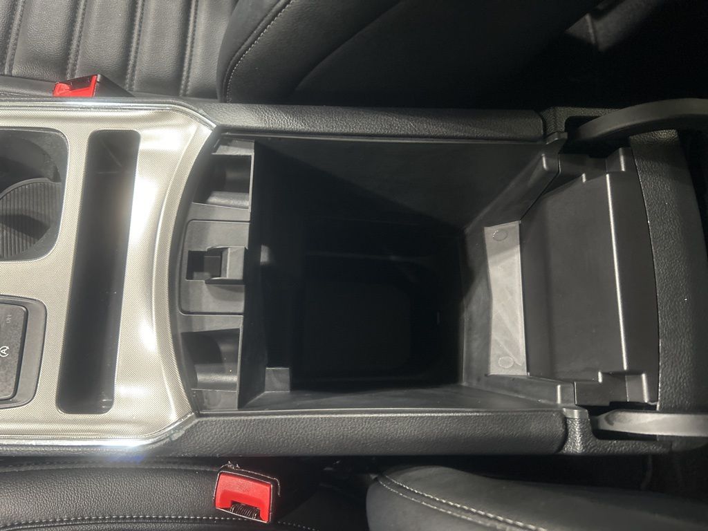 used 2022 Ford Edge car, priced at $25,895