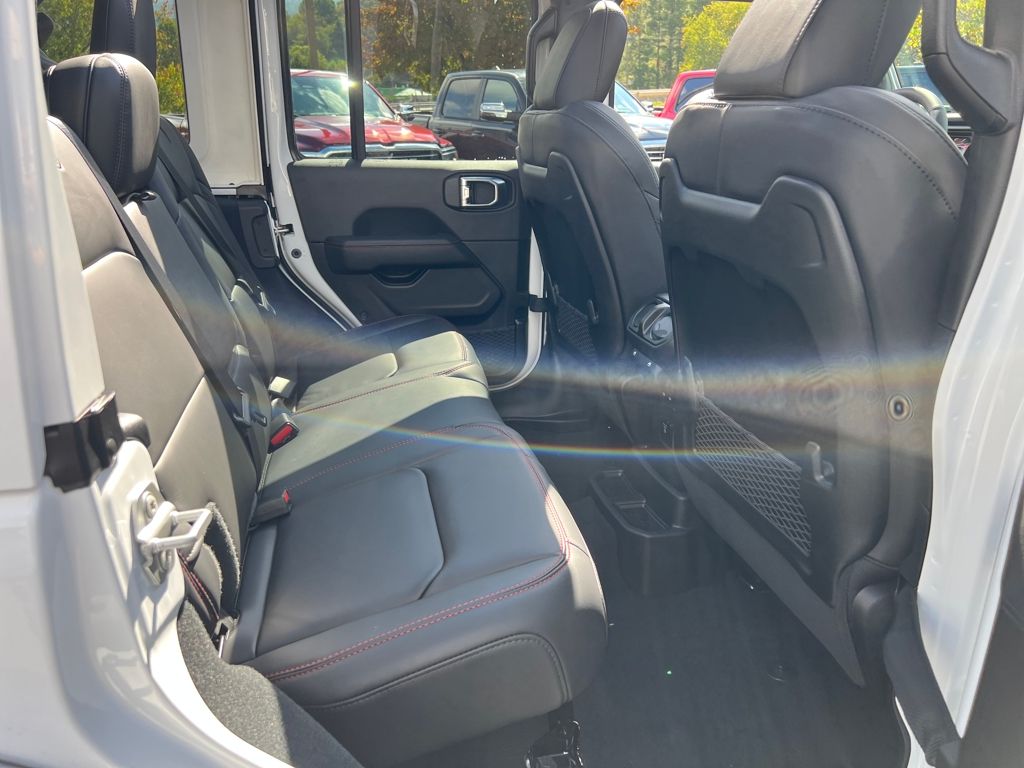 new 2025 Jeep Wrangler car, priced at $64,990