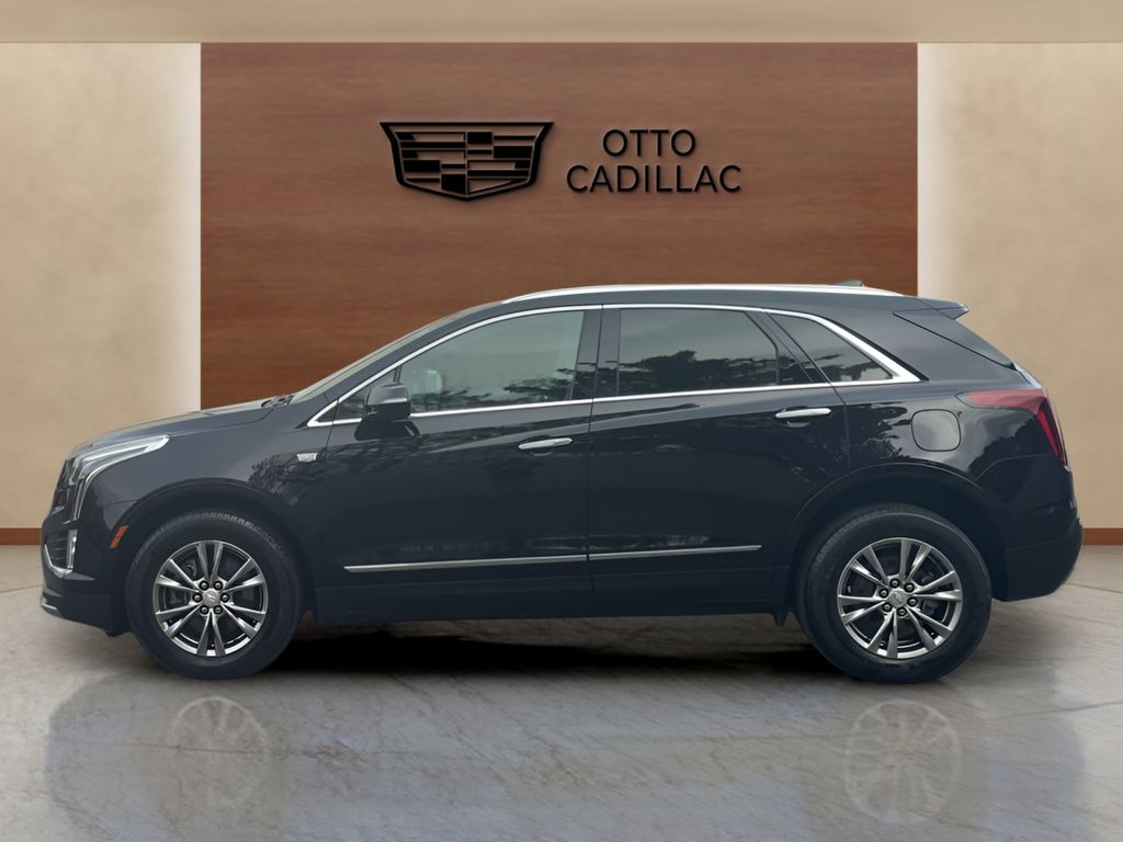 used 2023 Cadillac XT5 car, priced at $31,000