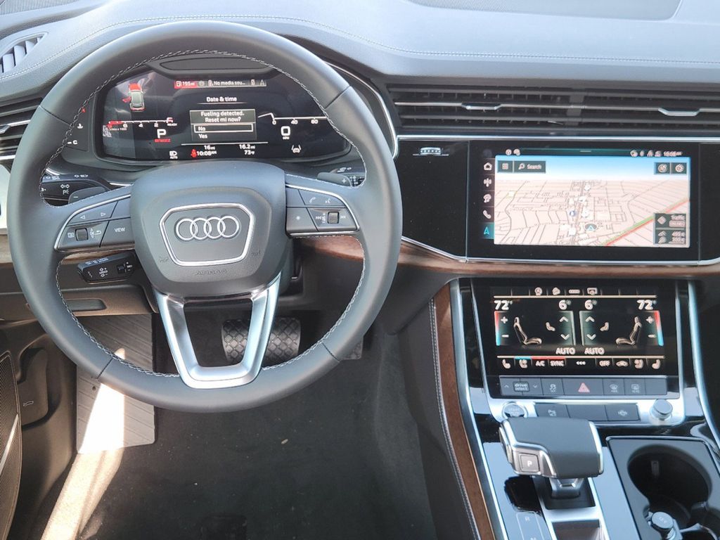 new 2025 Audi Q8 car, priced at $86,615