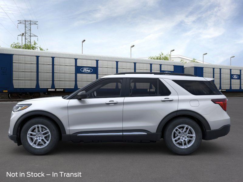 new 2025 Ford Explorer car, priced at $43,550