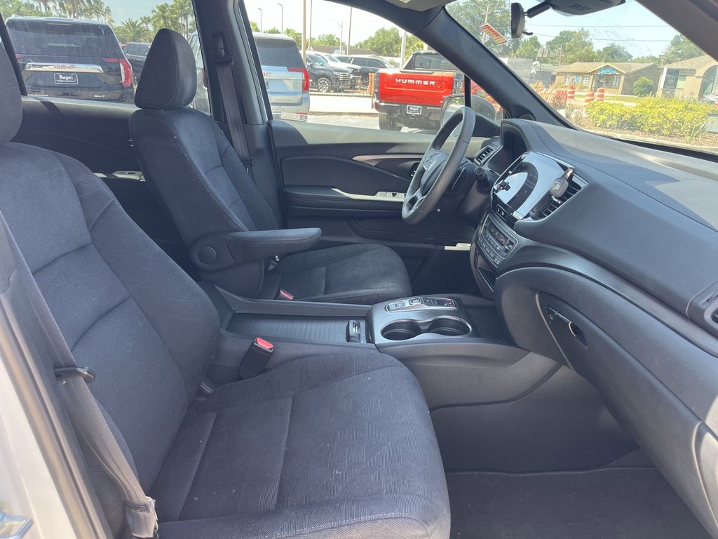 used 2022 Honda Pilot car, priced at $29,993