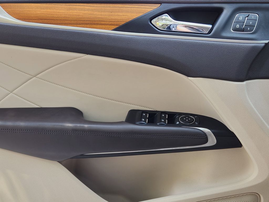 used 2019 Lincoln MKC car, priced at $16,341
