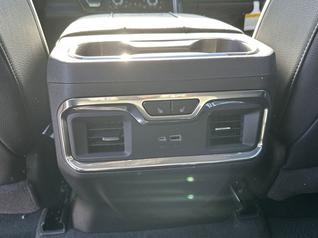 new 2025 GMC Sierra 2500HD car, priced at $86,009