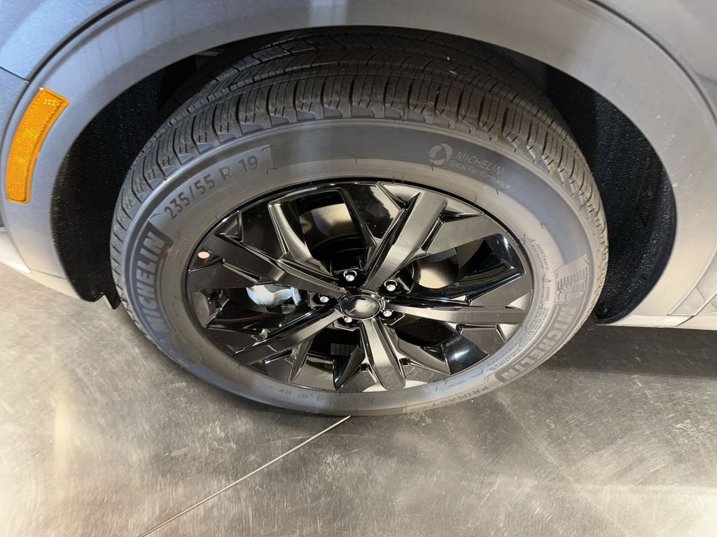 new 2025 Kia Sportage Plug-In Hybrid car, priced at $45,893
