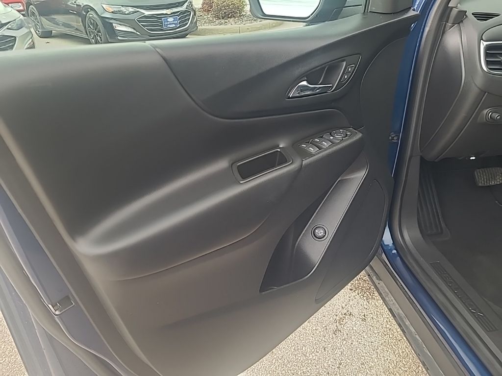 used 2022 Chevrolet Equinox car, priced at $22,799