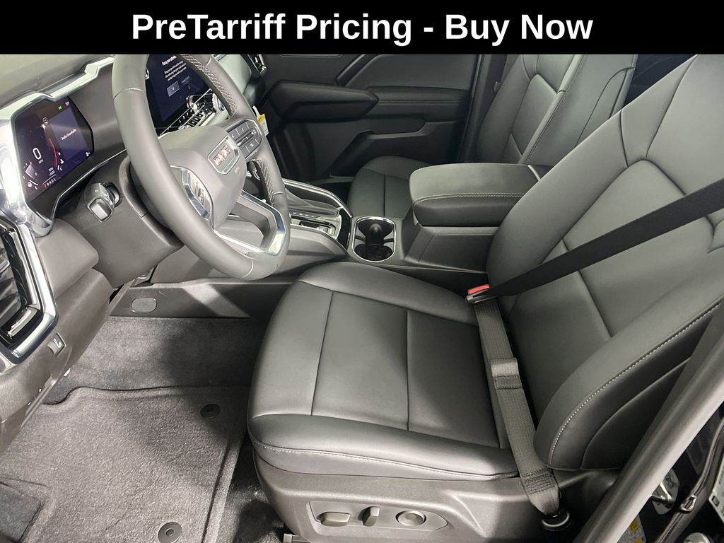 new 2025 GMC Canyon car, priced at $45,095