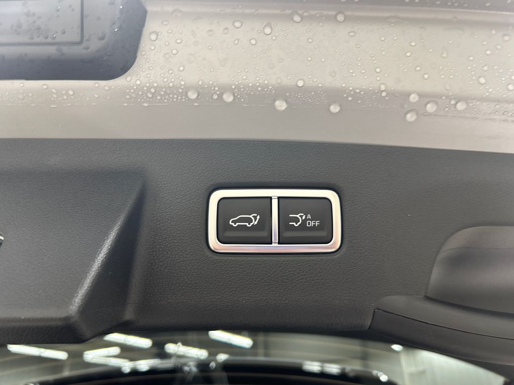 new 2025 Kia Sorento car, priced at $44,714