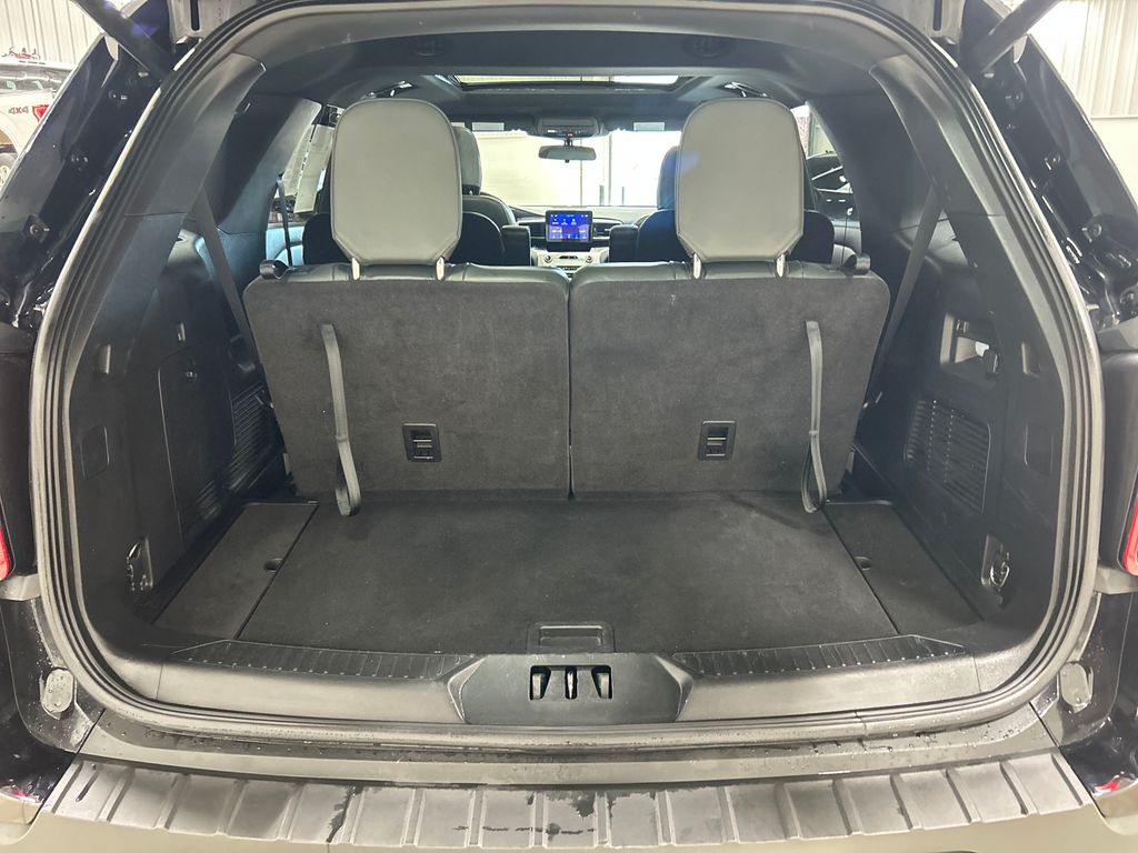 used 2022 Ford Explorer car, priced at $34,212