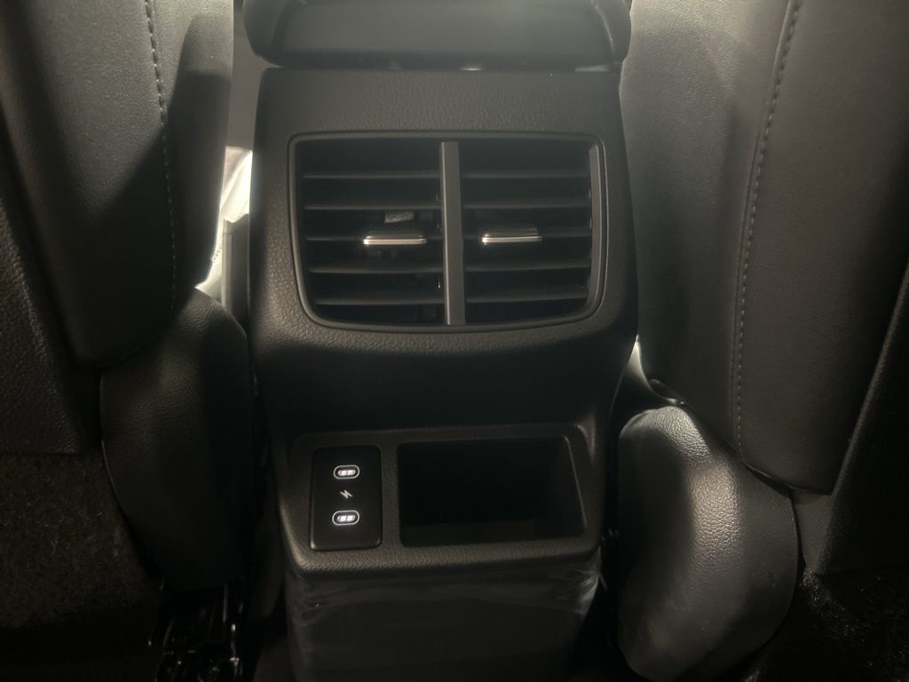 new 2026 Kia Seltos car, priced at $27,860