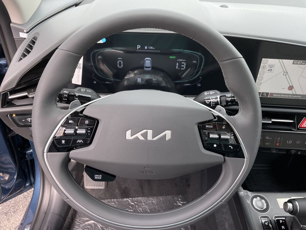 new 2025 Kia Niro car, priced at $33,027