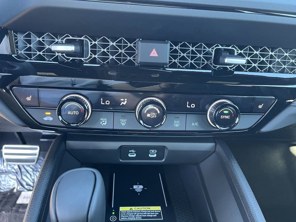 new 2025 Honda Accord Hybrid car, priced at $33,850