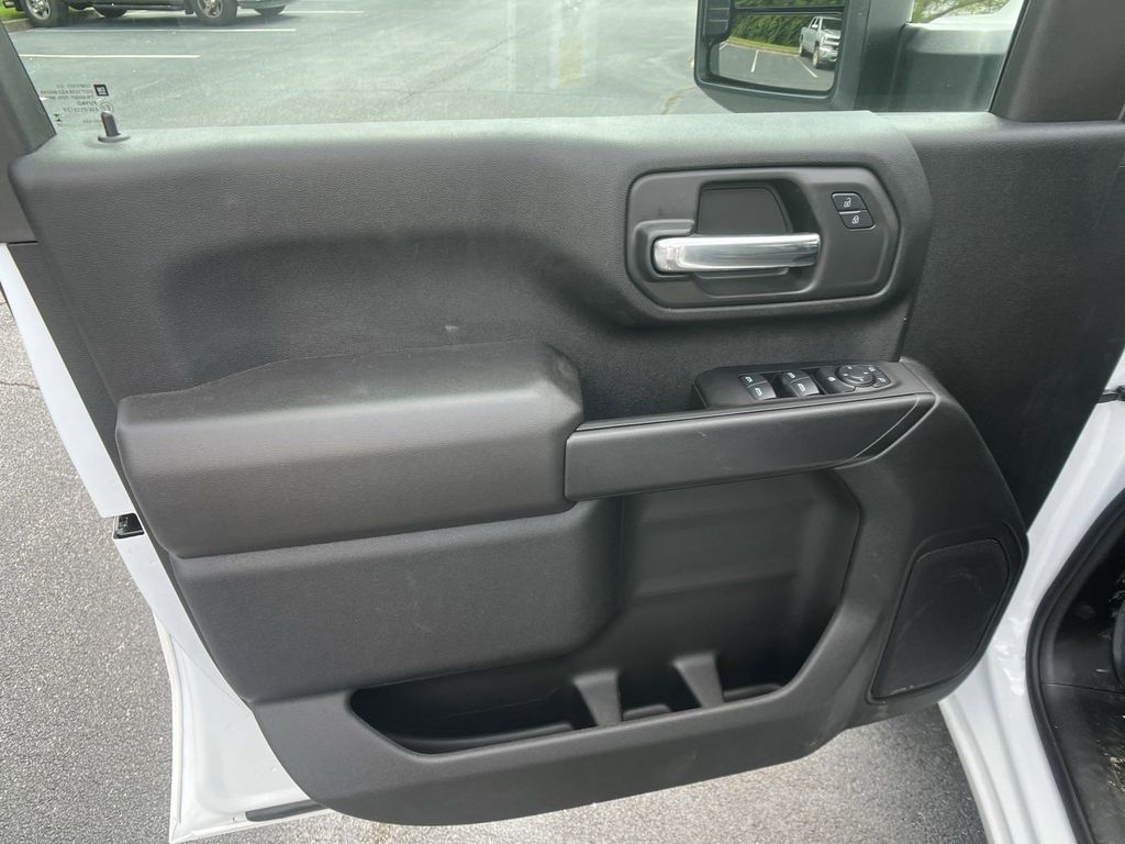 new 2024 GMC Sierra 2500HD car, priced at $48,933