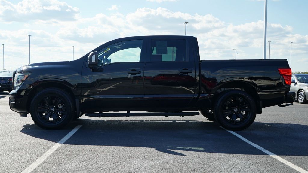 used 2023 Nissan Titan car, priced at $36,000