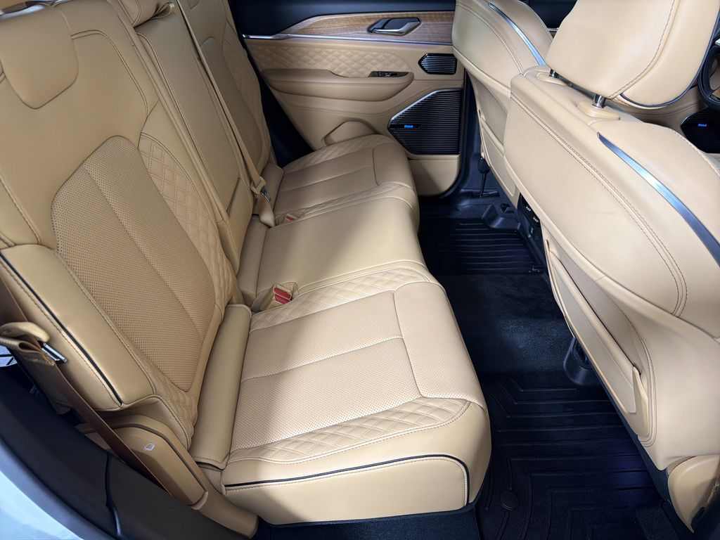 used 2025 Jeep Grand Cherokee car, priced at $53,195