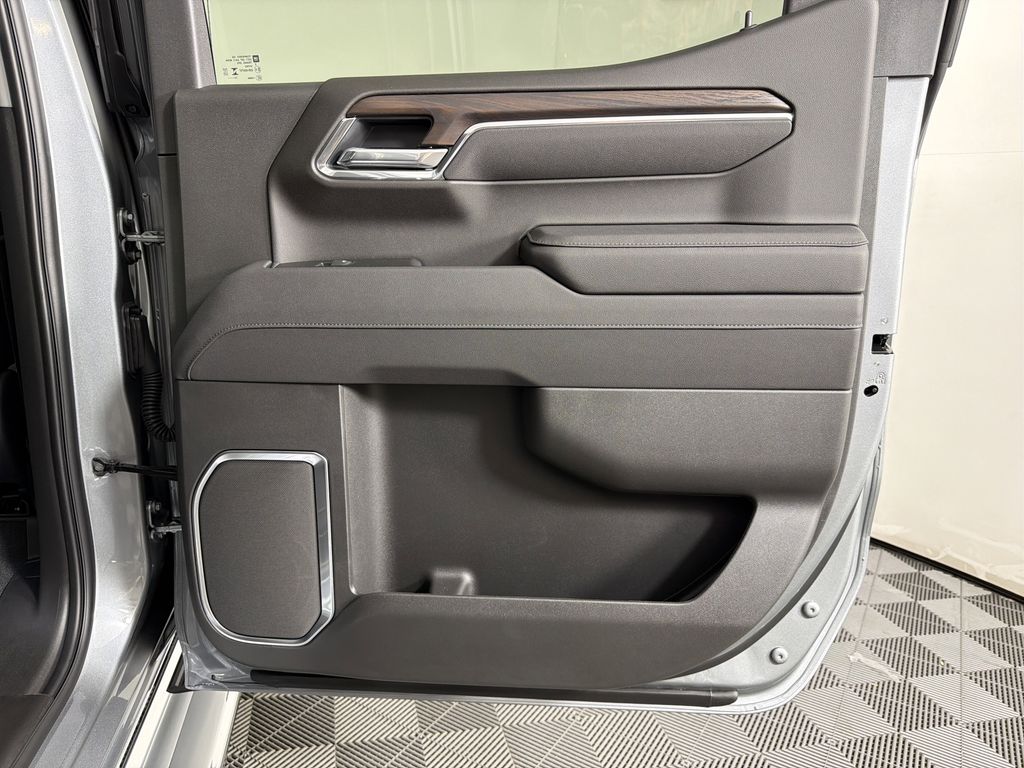 new 2026 GMC Sierra 1500 car, priced at $61,420