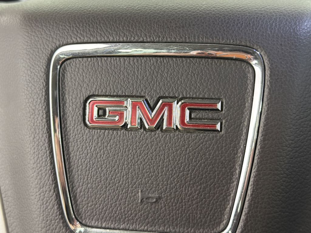 used 2015 GMC Sierra 1500 car, priced at $25,995