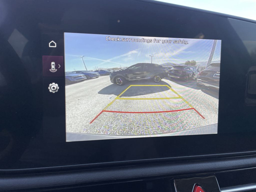 new 2025 Kia Niro car, priced at $31,304