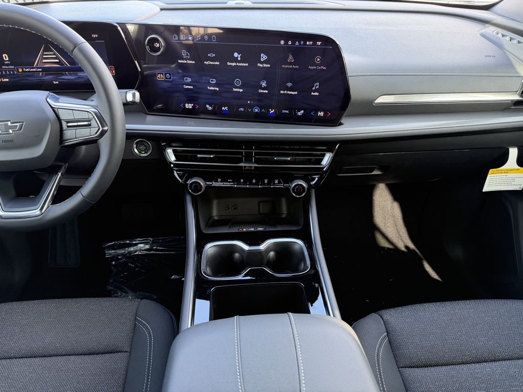 new 2026 Chevrolet Traverse car, priced at $38,480