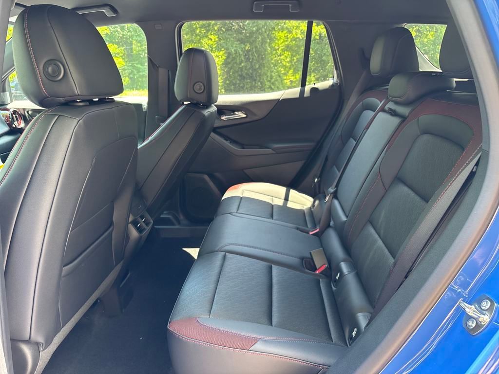 new 2026 Chevrolet Equinox car, priced at $36,395