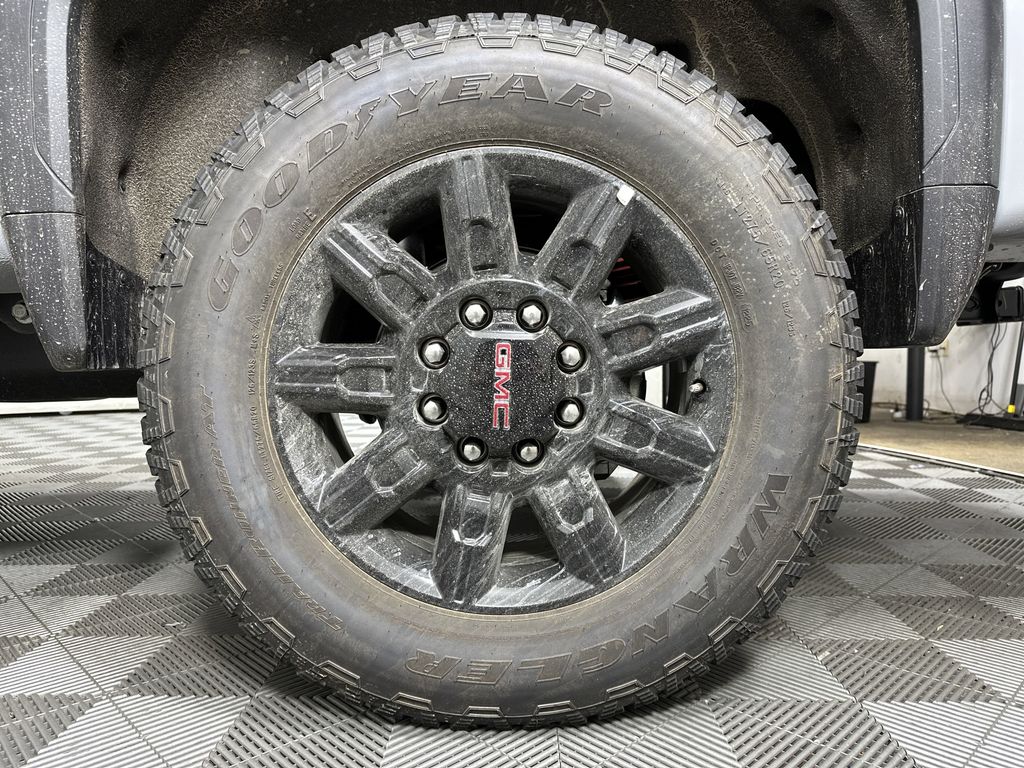 new 2025 GMC Sierra 2500HD car, priced at $87,134
