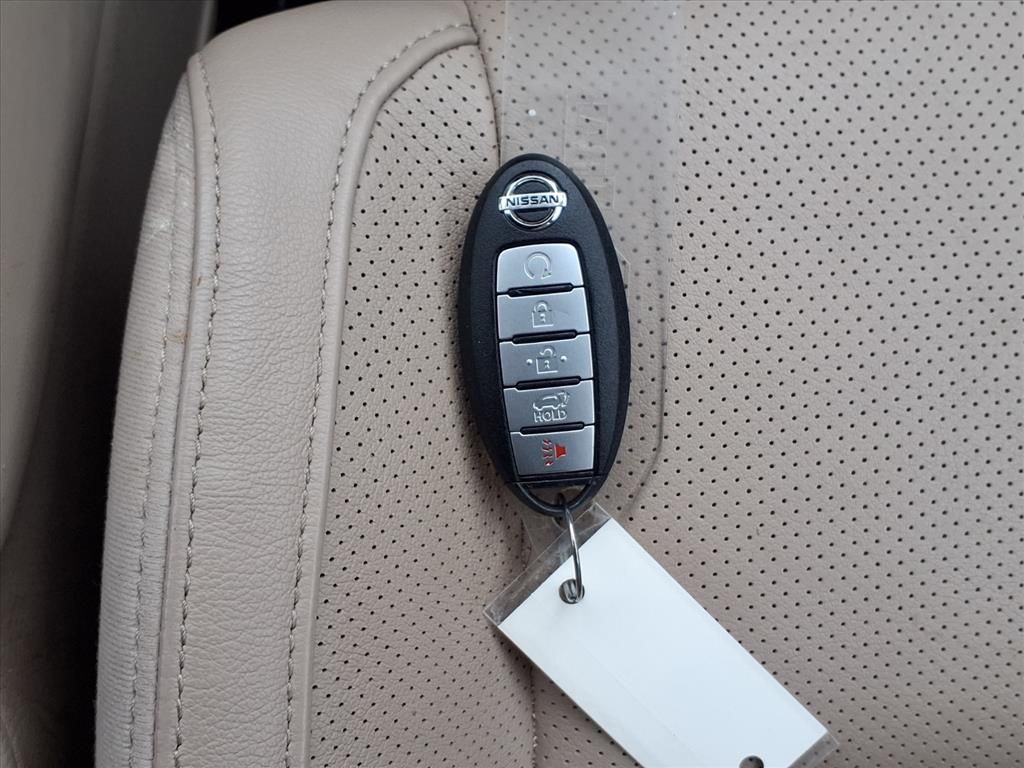 used 2018 Nissan Rogue car, priced at $14,979