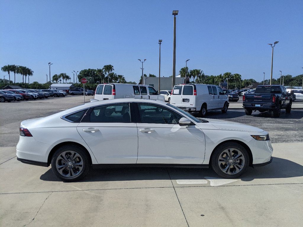 new 2024 Honda Accord car, priced at $31,303