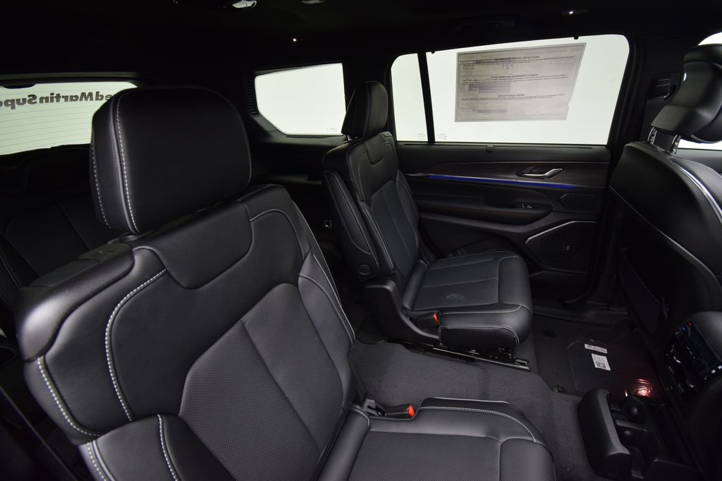 new 2025 Jeep Grand Cherokee L car, priced at $57,219