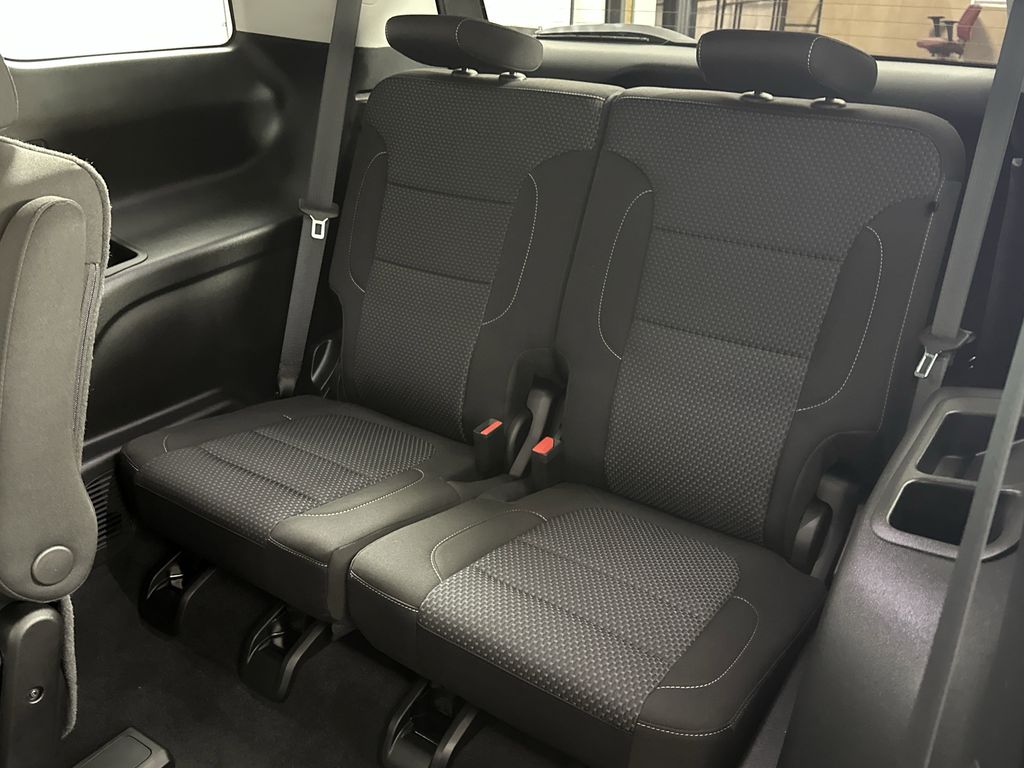 used 2023 GMC Acadia car, priced at $31,922