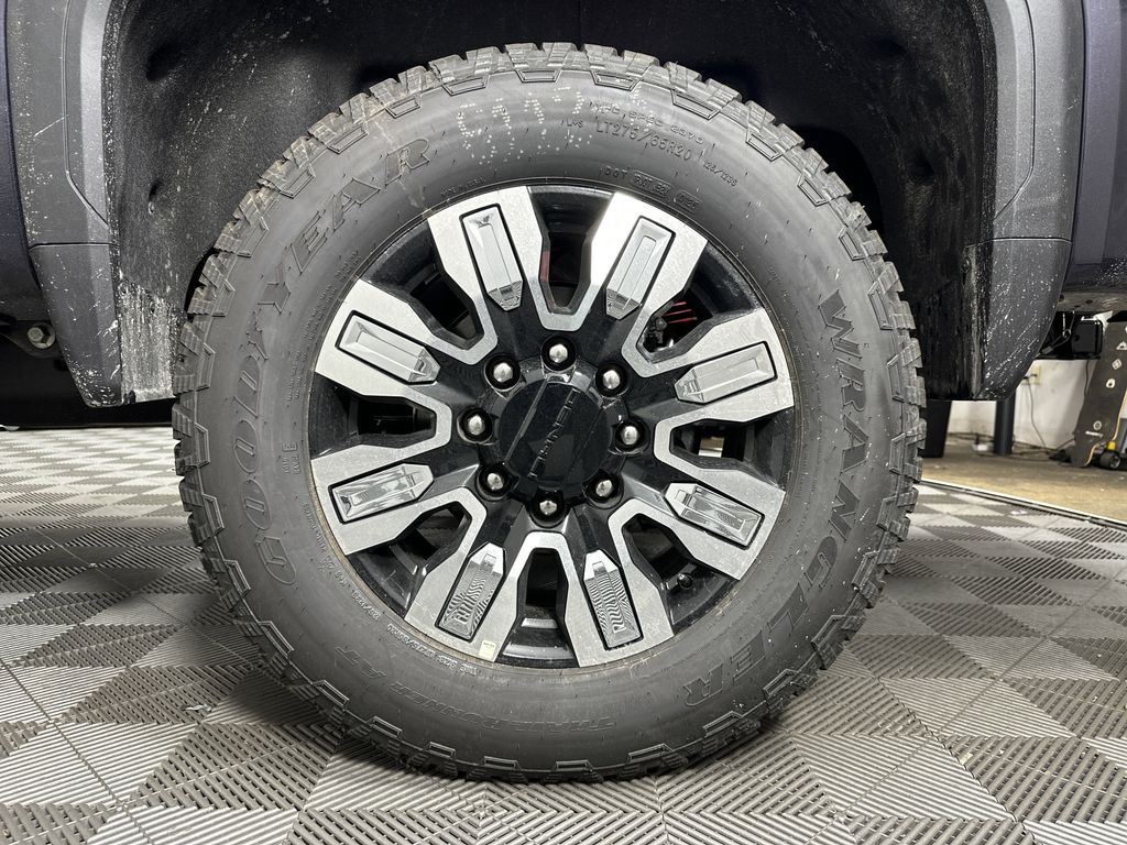 new 2025 GMC Sierra 2500HD car, priced at $87,039