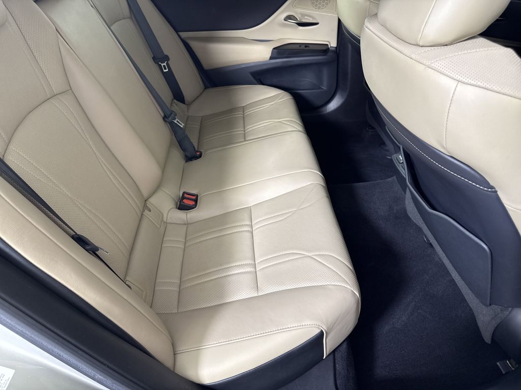 used 2019 Lexus ES car, priced at $30,367