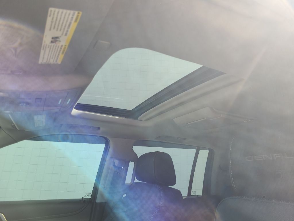 used 2018 GMC Yukon XL car, priced at $24,872