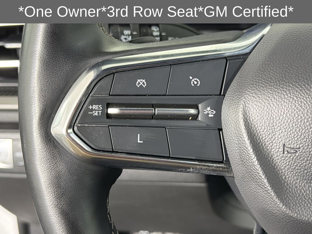 used 2024 Chevrolet Traverse car, priced at $33,333