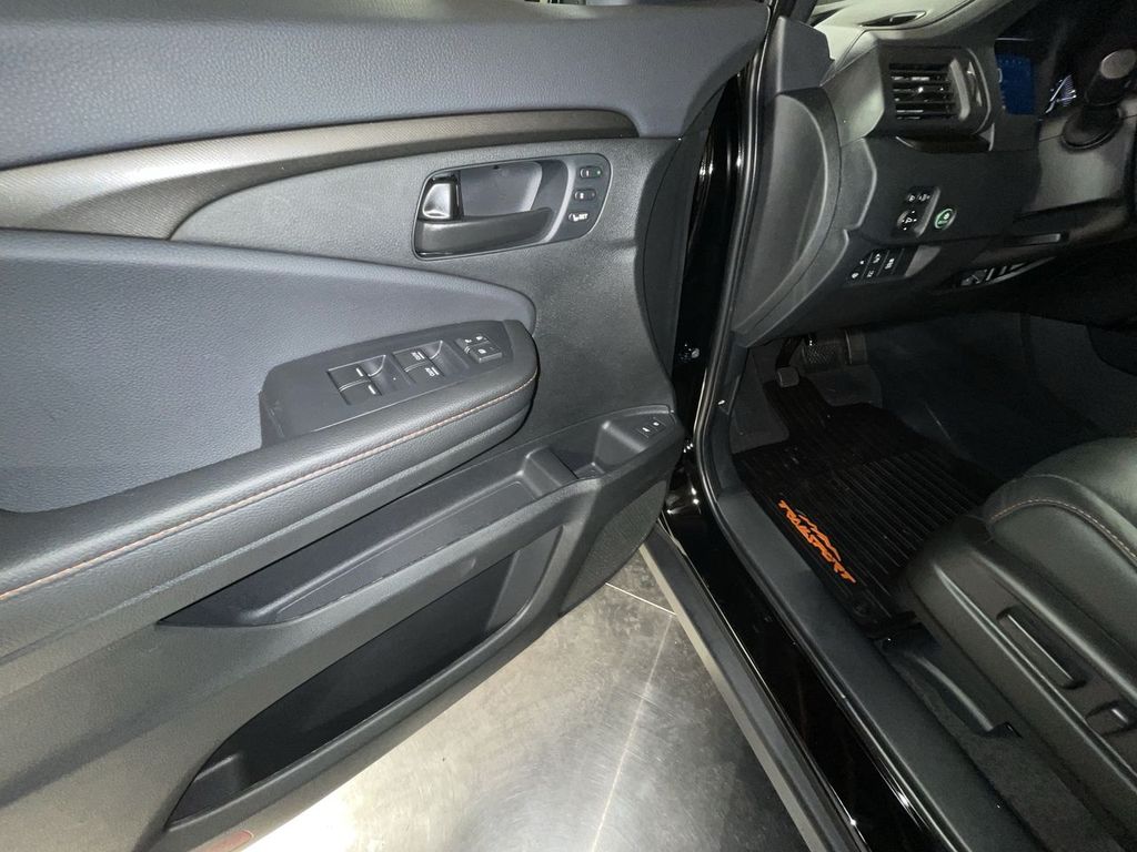 used 2024 Honda Passport car, priced at $39,983