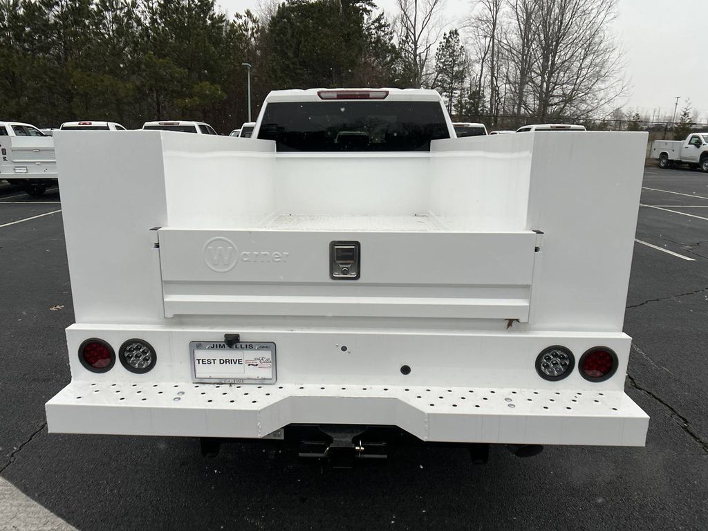 new 2024 GMC Sierra 2500HD car, priced at $48,933