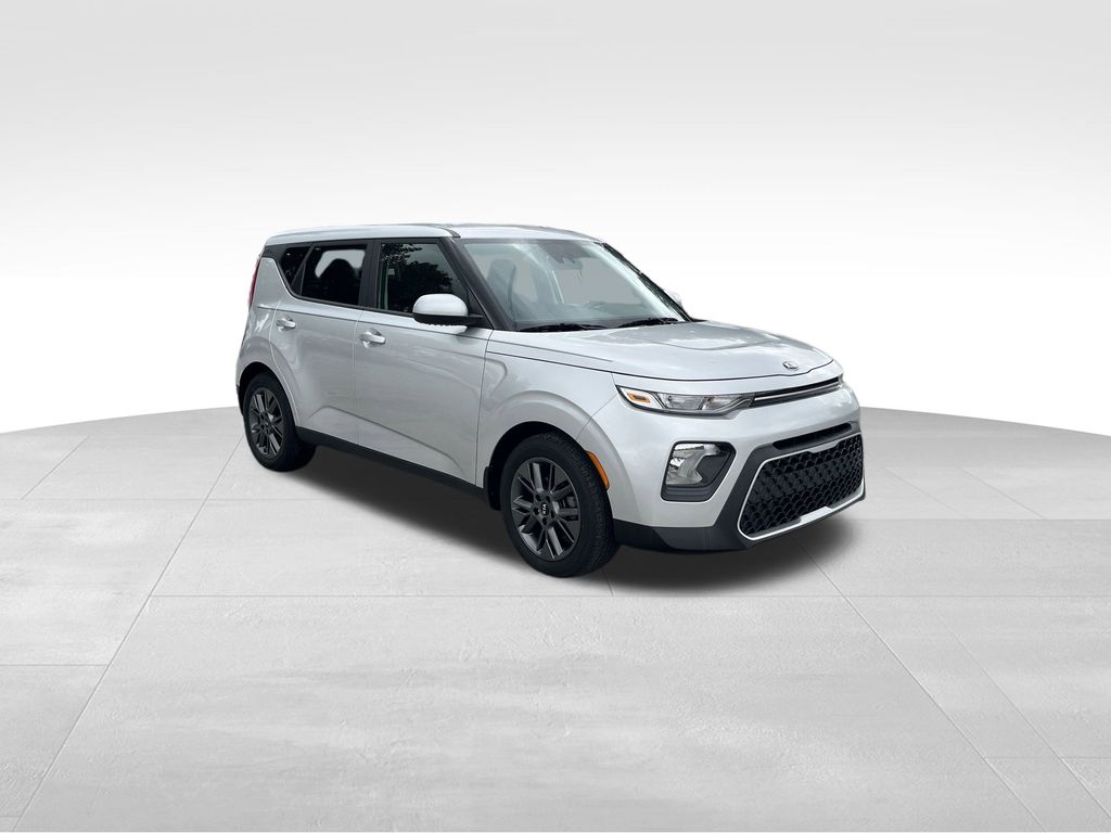 used 2021 Kia Soul car, priced at $13,991