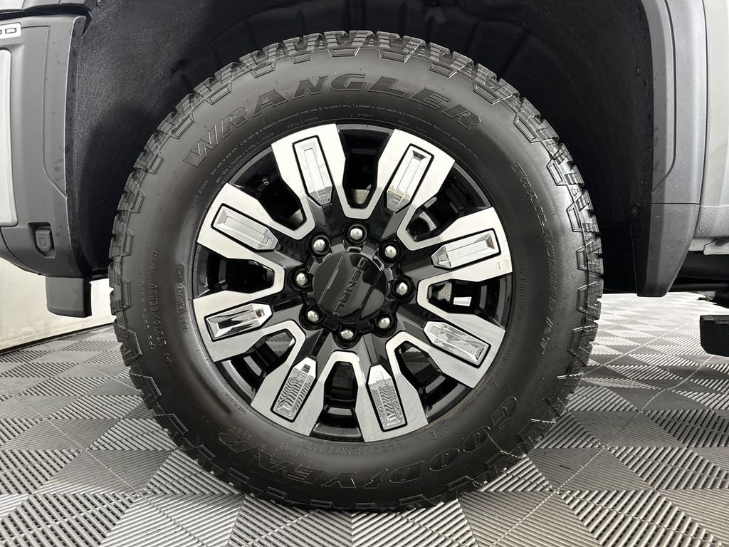 new 2025 GMC Sierra 2500HD car, priced at $86,034