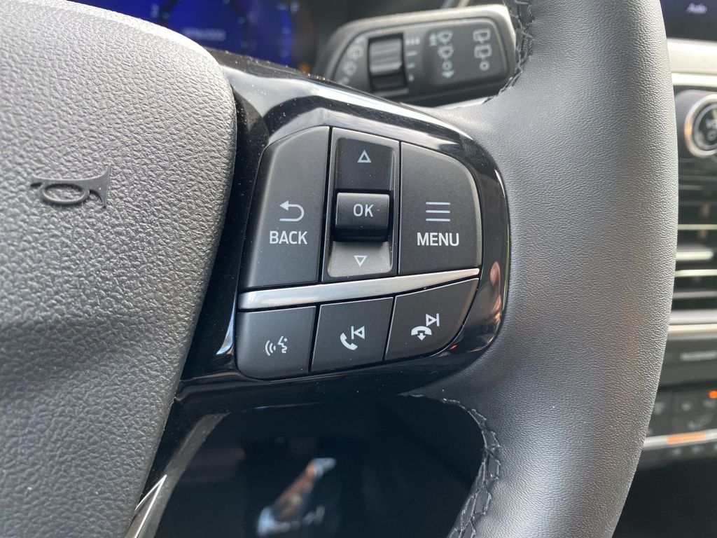 used 2022 Ford Escape car, priced at $23,995